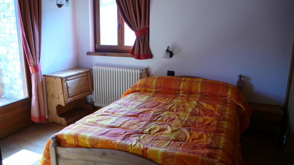 Residence Les Myosotis Champoluc Exterior foto