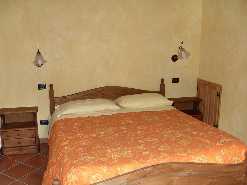 Residence Les Myosotis Champoluc Exterior foto