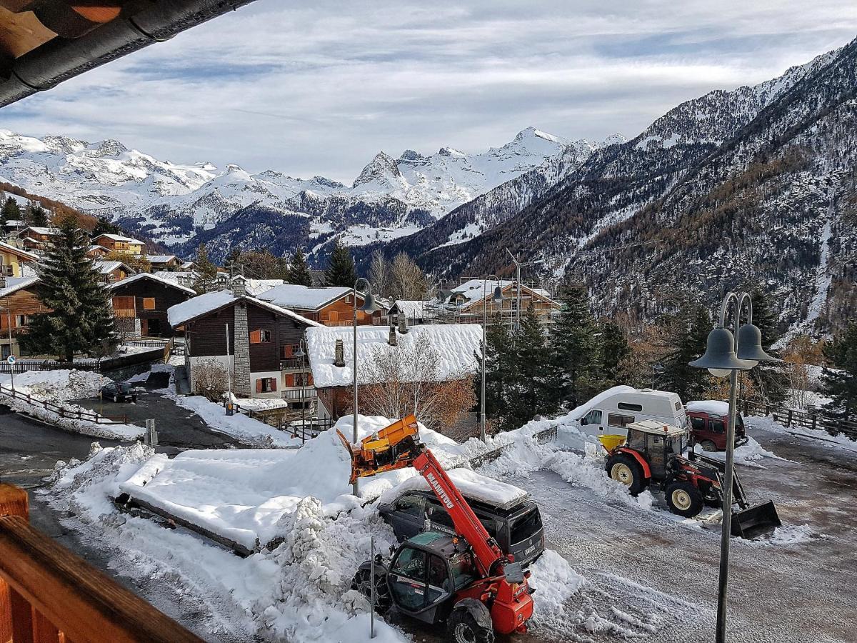 Residence Les Myosotis Champoluc Exterior foto